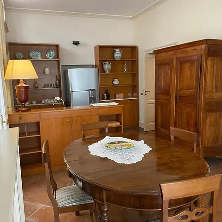 Royal In San Domenico Maggiore * Νάπολη