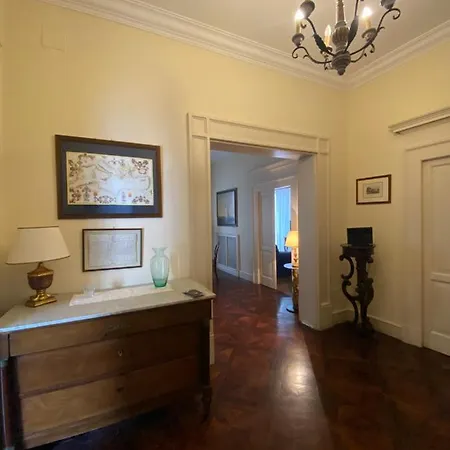 Royal In San Domenico Maggiore Appartement